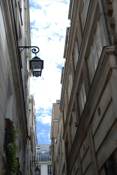 passage Basfour